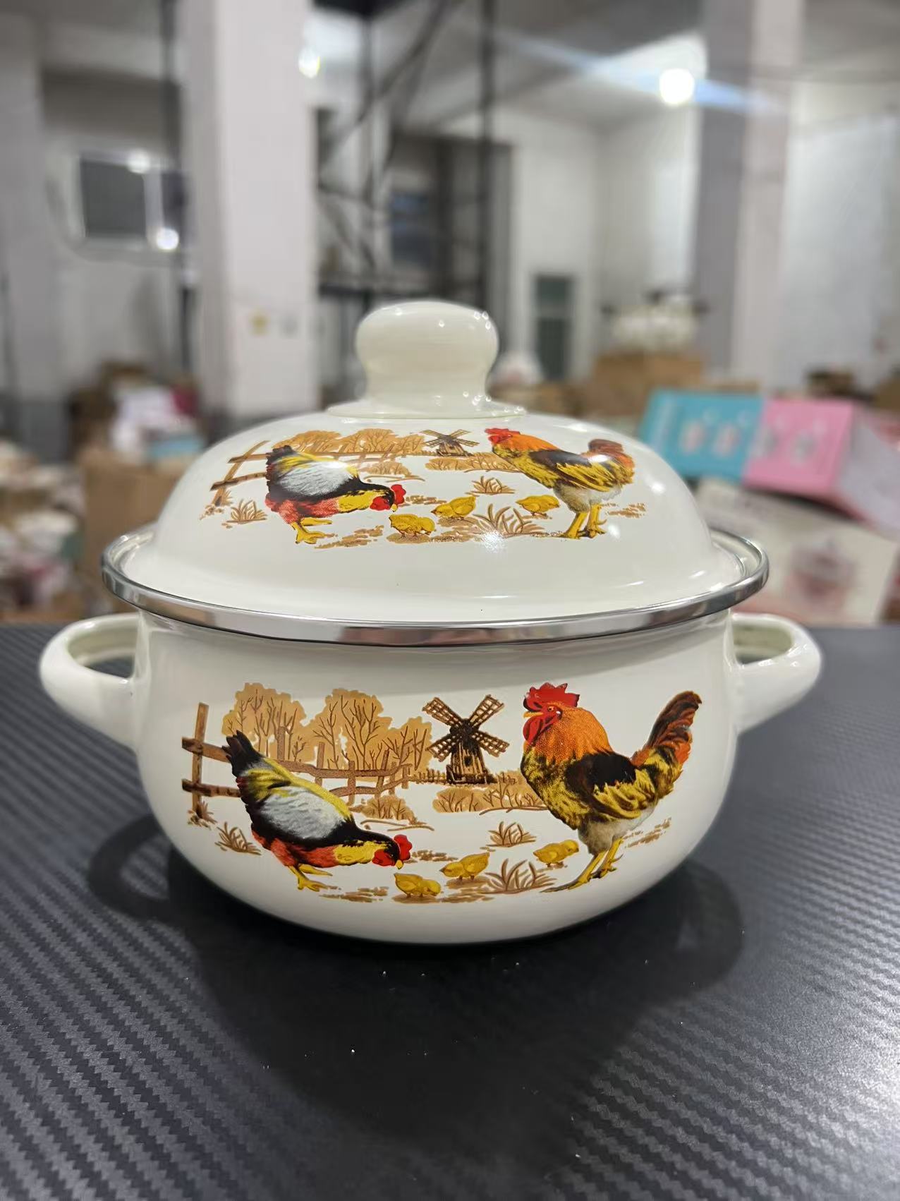 18公分大公鸡搪瓷奶锅一个