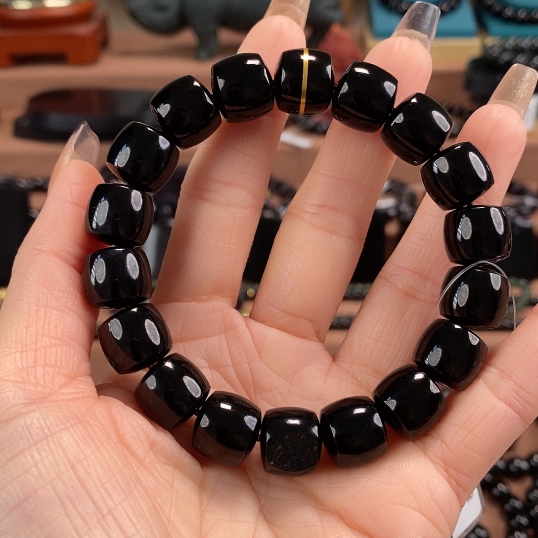 一***）和田玉未镶嵌手链