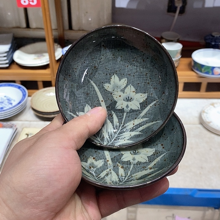 茶盏明明知道自己的心有