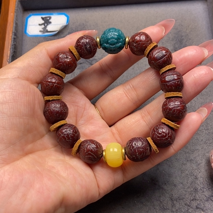 凤眼菩提吊坠菩提