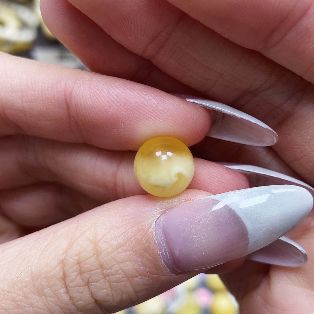 琥珀珠宝奇石未镶嵌11.3mm金沙