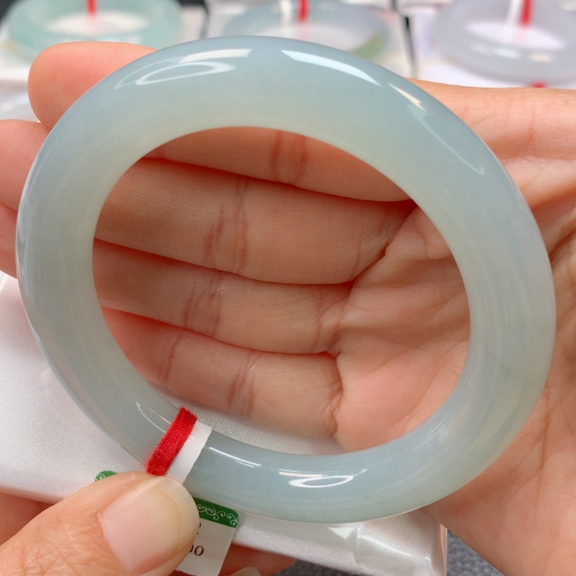 【闪购商品】翡翠手镯未镶嵌天然翡翠手镯