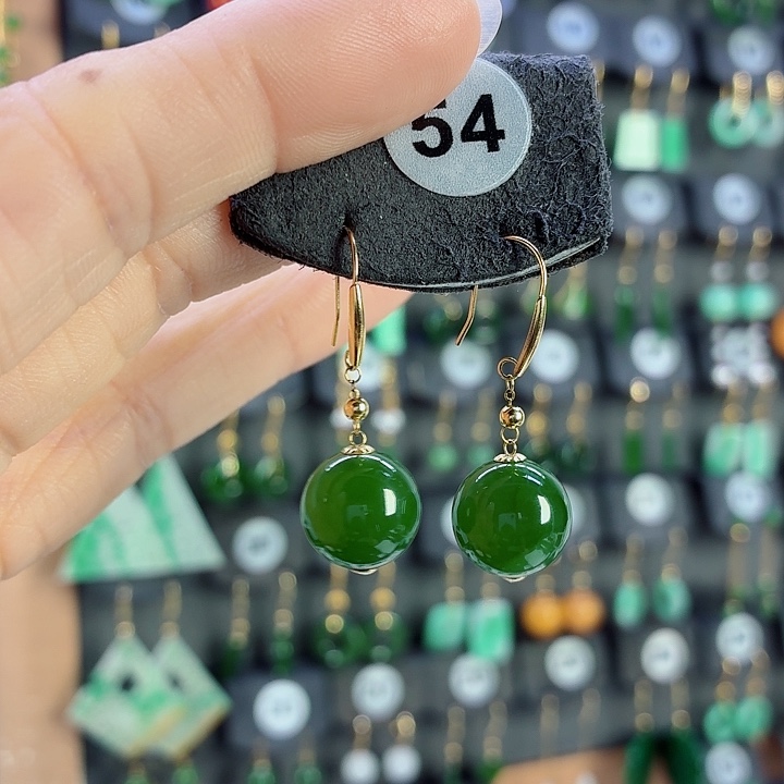 和田玉18K金镶嵌耳饰