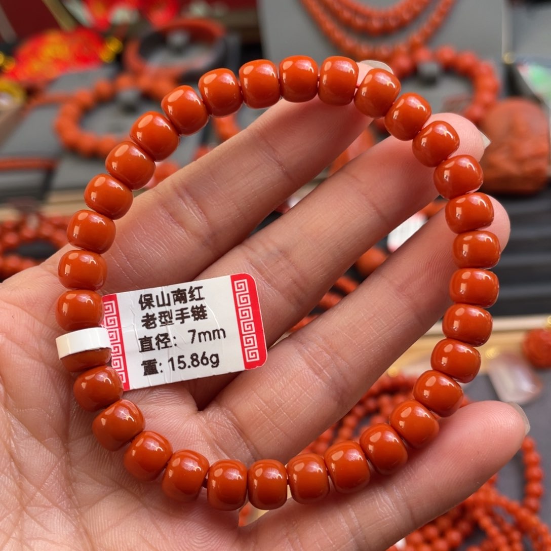 南红玛瑙手串未镶嵌