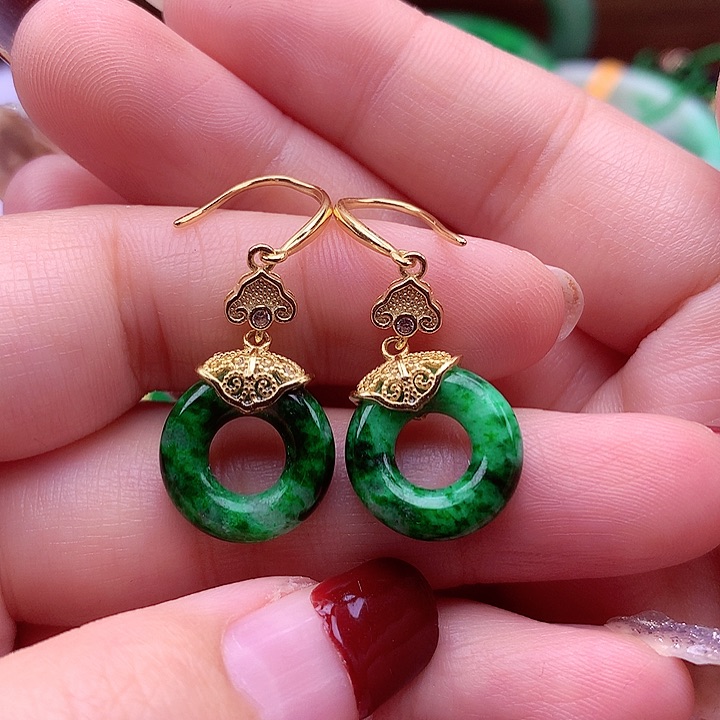 翡翠颈饰银S925镶嵌翡翠