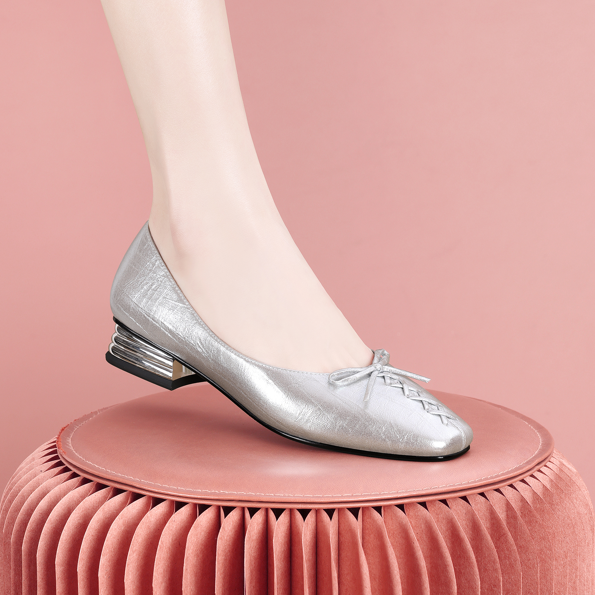 梵芮诗2025新款方头春夏季时尚轻奢气质粗跟低跟女乐福单鞋-J1219