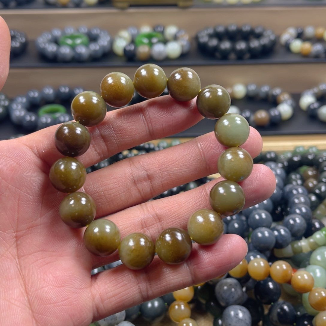 和田玉手串未镶嵌