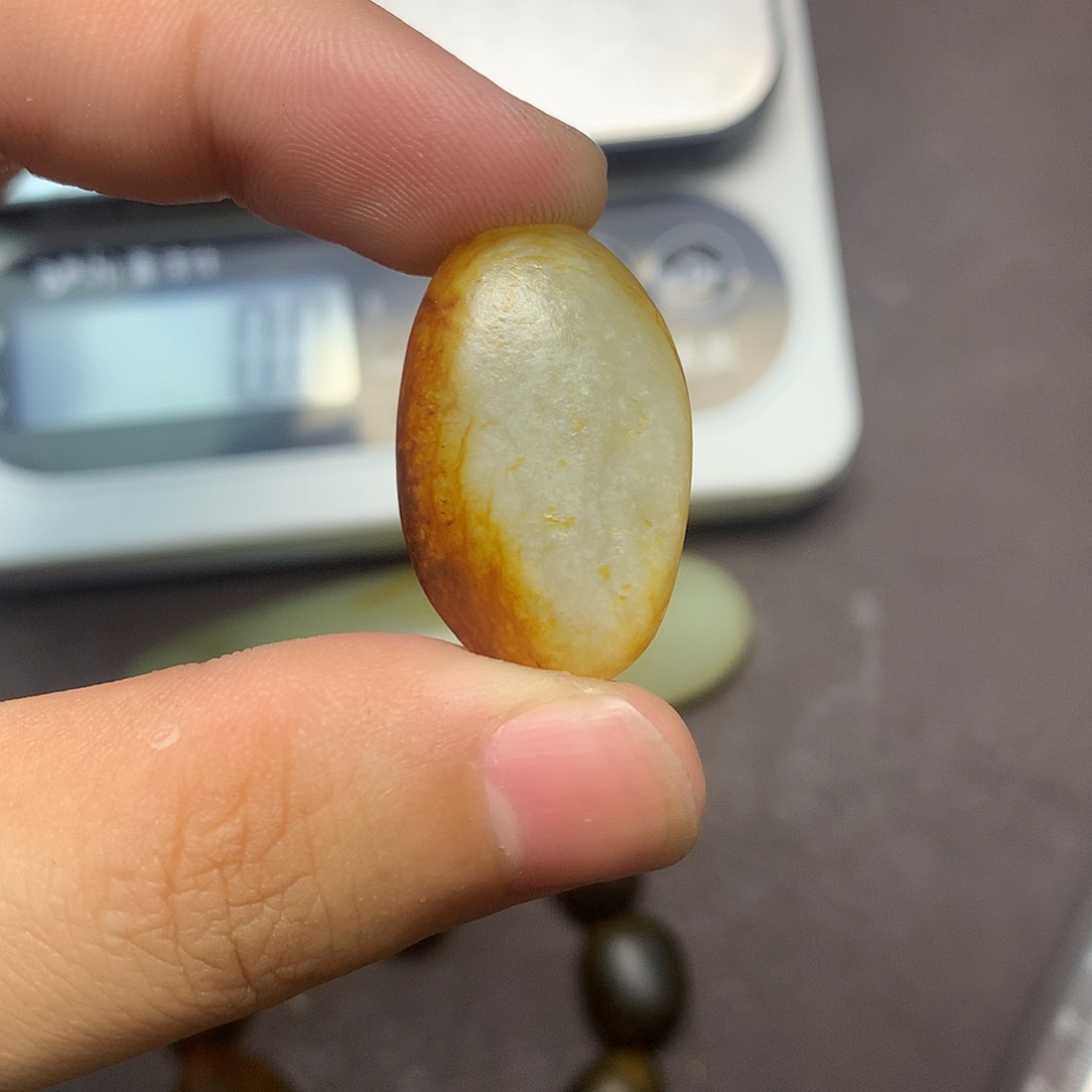 和田玉（糖玉）未镶嵌挂件