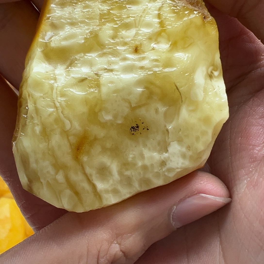 娜***疯定制琥珀蜜蜡定制