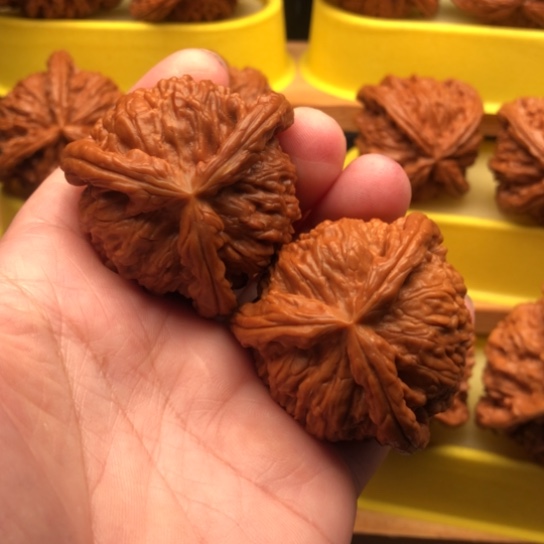 特***柔吊坠文玩核桃核桃