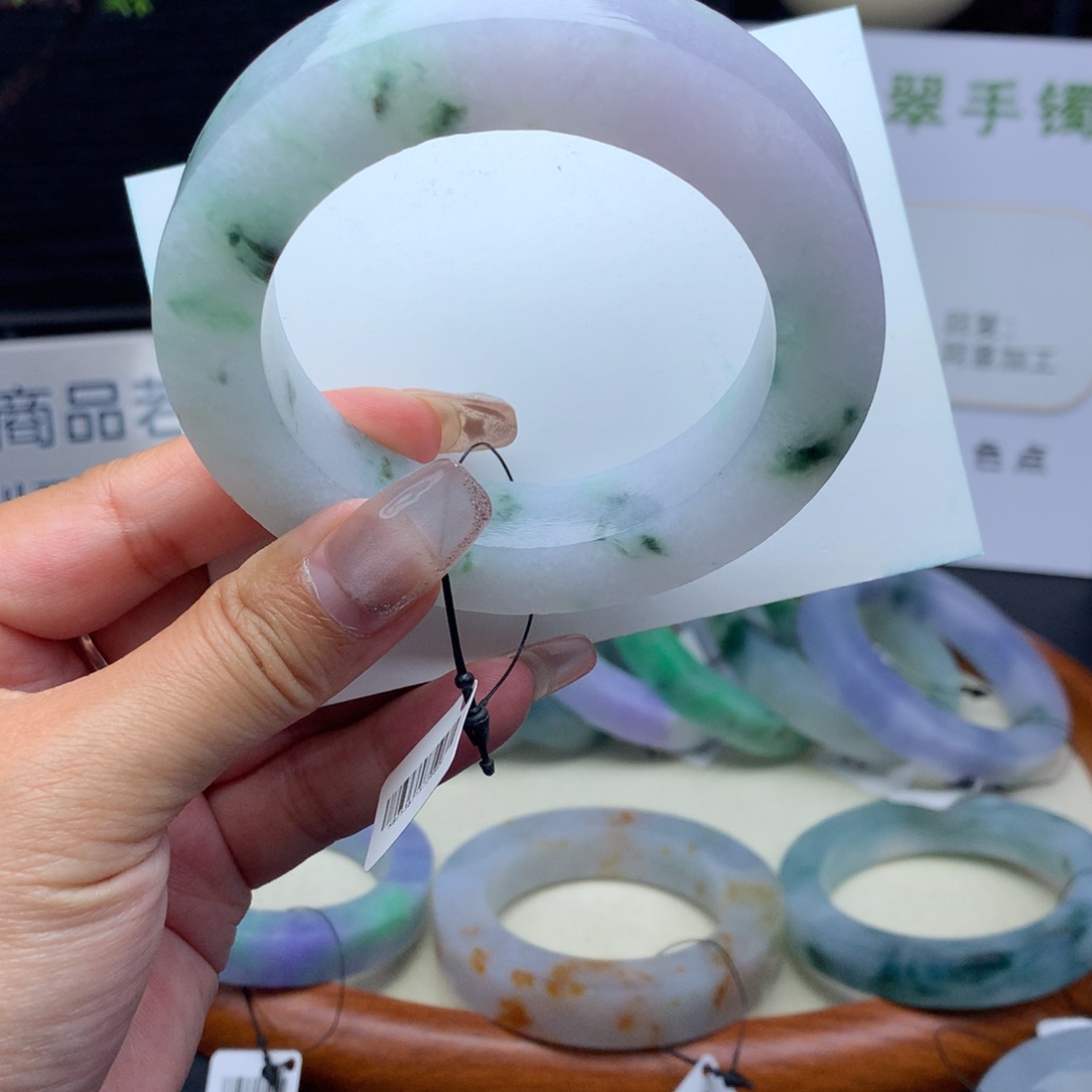 定制翡翠翡翠手镯未镶嵌