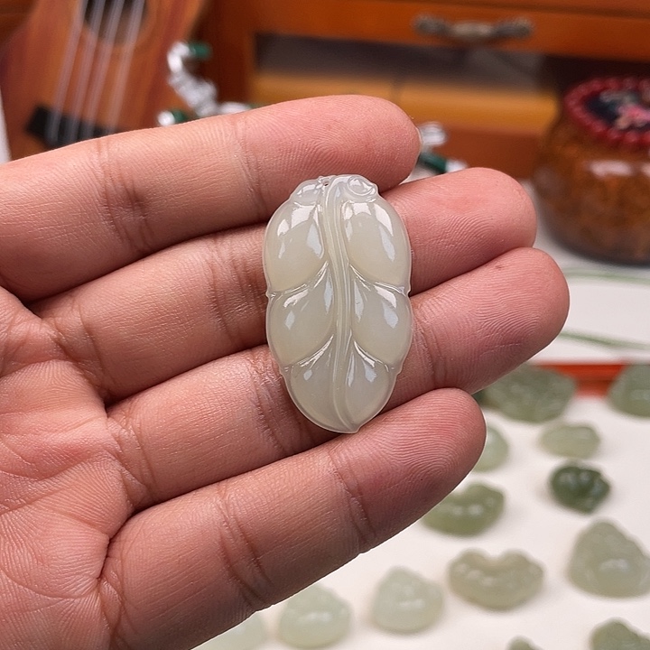 和田玉吊坠(不含链)未镶嵌