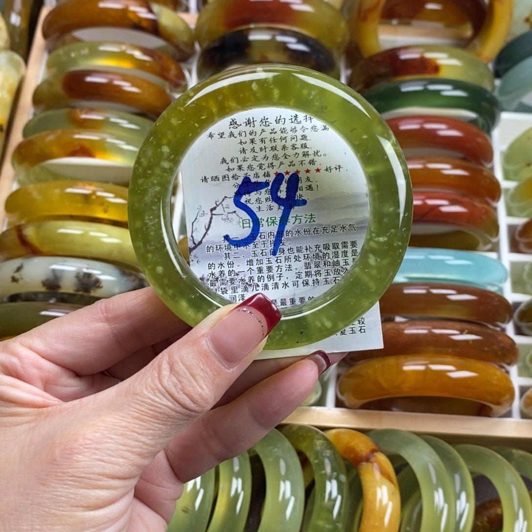 未镶嵌蛇纹石玉手镯