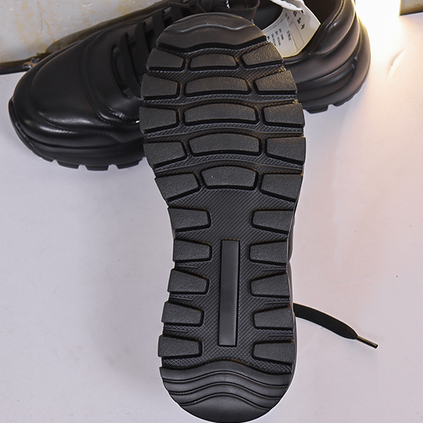 新款男士尾货！ 秋冬款进口羊皮材质商务男鞋休闲皮鞋3388