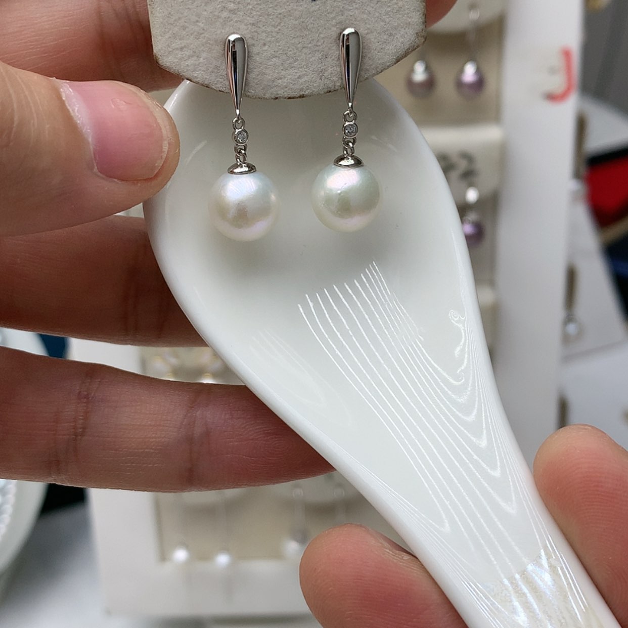【闪购商品】银S925镶嵌淡水珍珠耳饰
