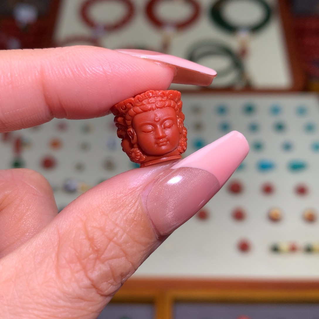 南红玛瑙颈饰未镶嵌