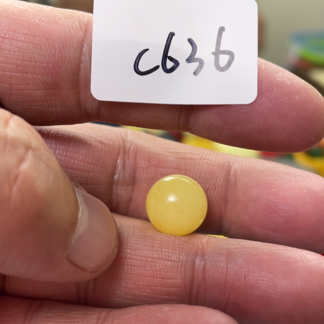 手链琥珀未镶嵌多样性发，发其中一件