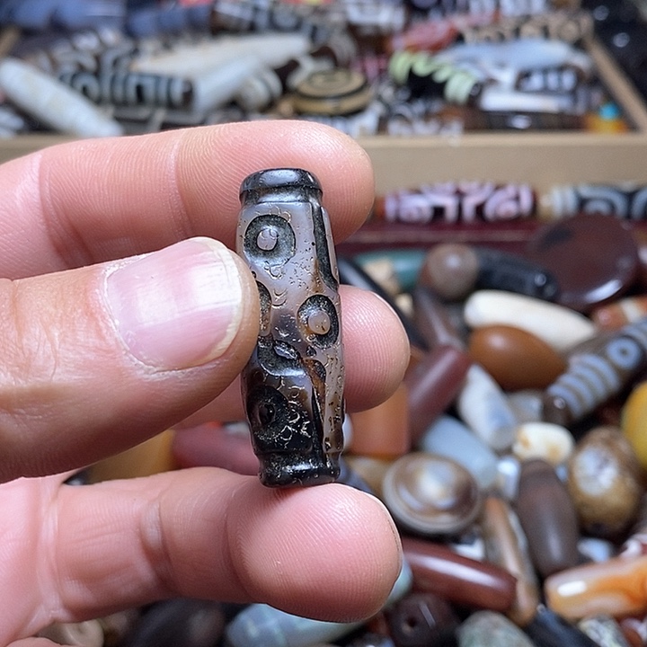 玛瑙/玉髓颈饰未镶嵌60