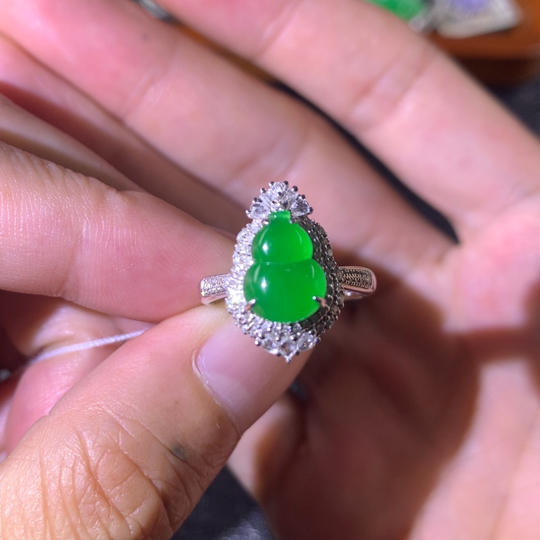 翡翠18K金镶嵌戒指两用款