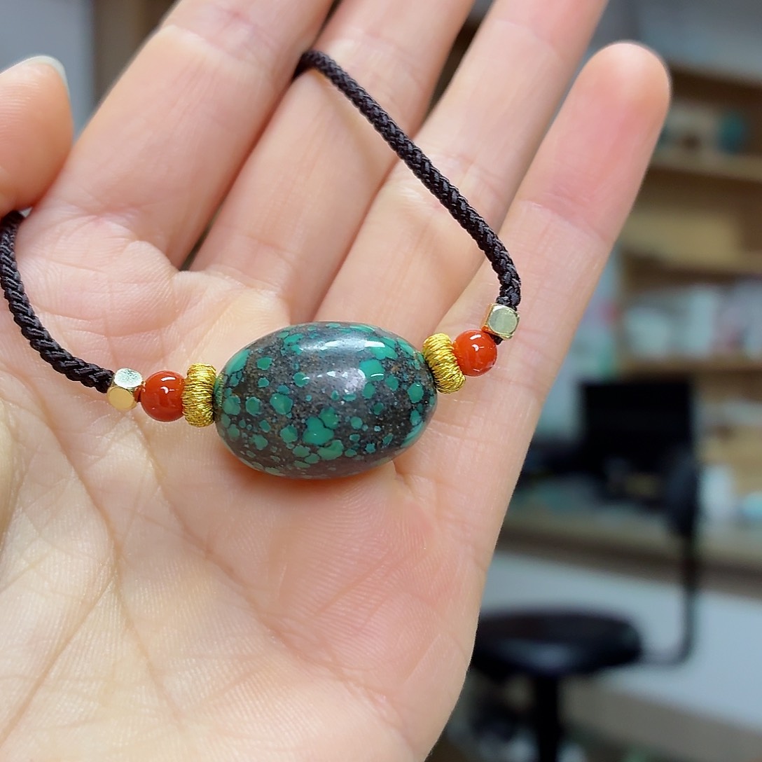 未镶嵌绿松石珠宝奇石