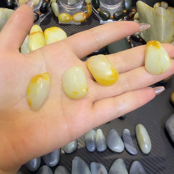 顺***5和田玉未镶嵌挂件