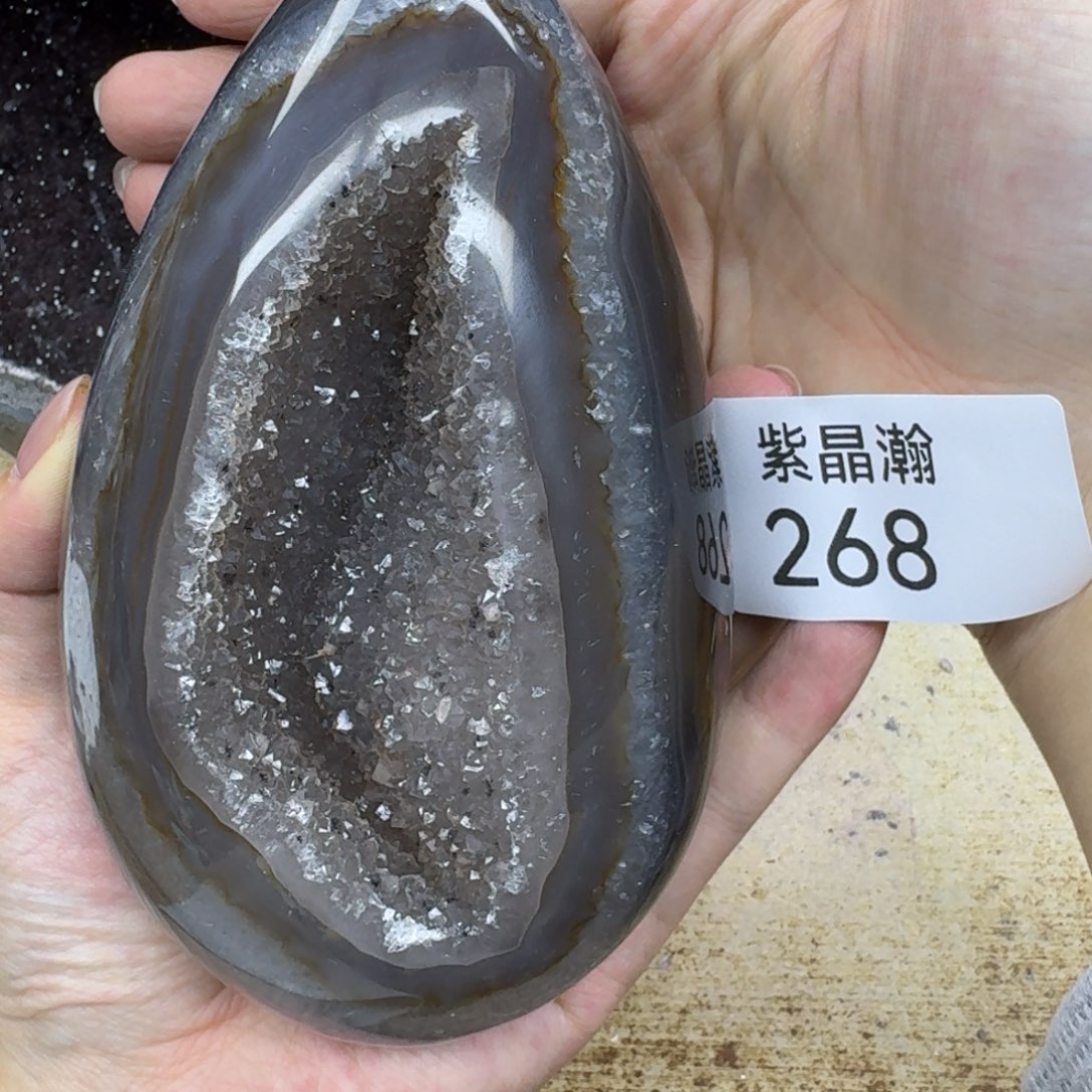 水晶大型摆件（非配饰）未镶嵌