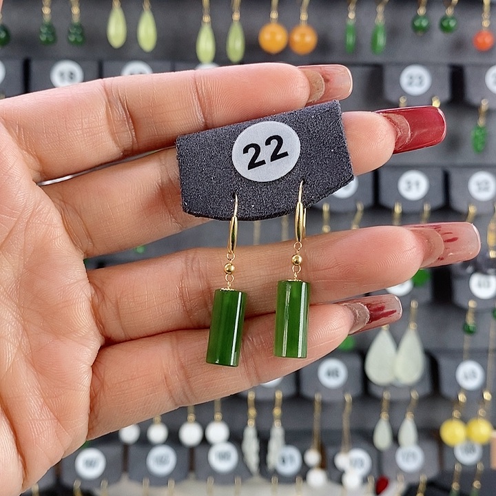 和田玉耳饰18K金镶嵌