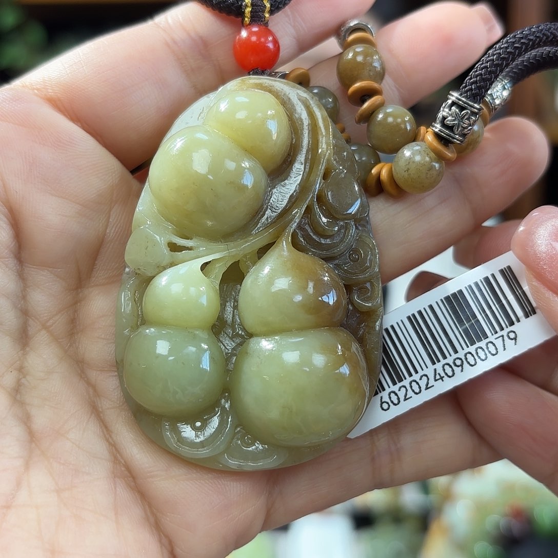 和田玉吊坠葫芦未镶嵌