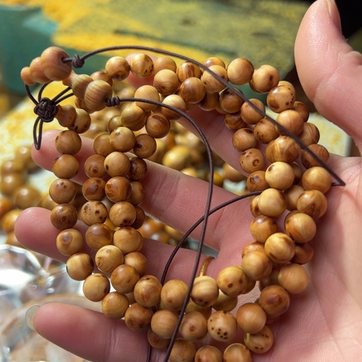 柏木（崖柏）0.8*108颗瘤疤