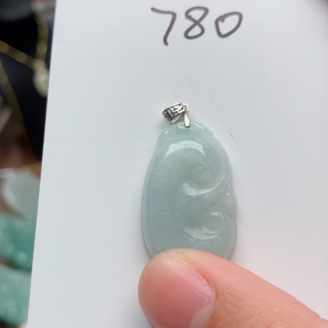 翡翠颈饰银S925镶嵌吊坠