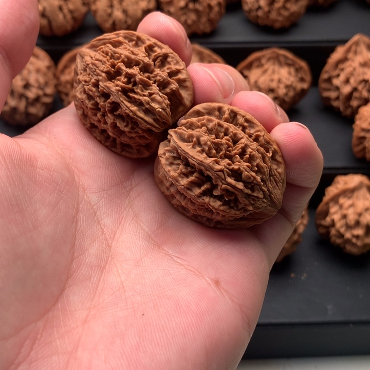 其他核桃了*李秦岭的一个