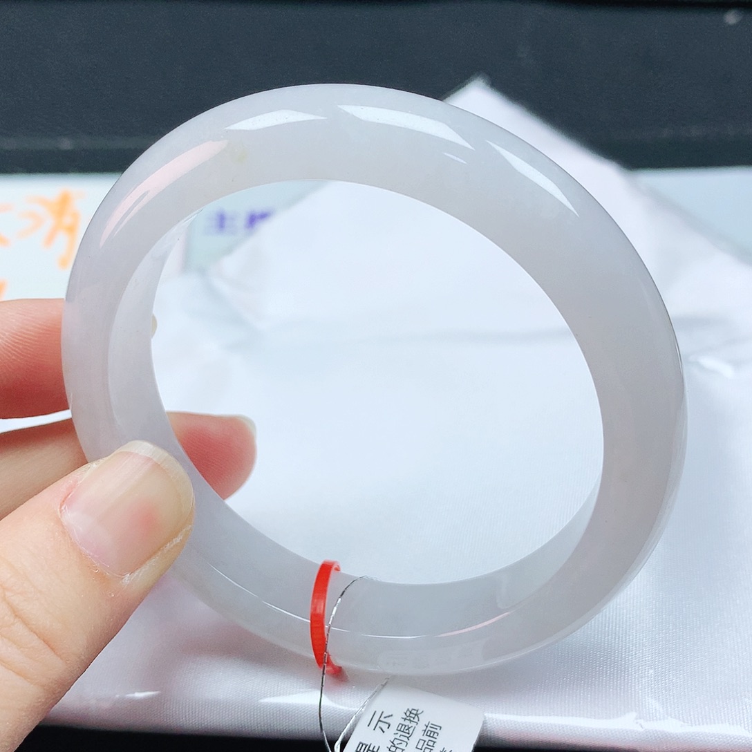 翡翠手镯未镶嵌58➕圈