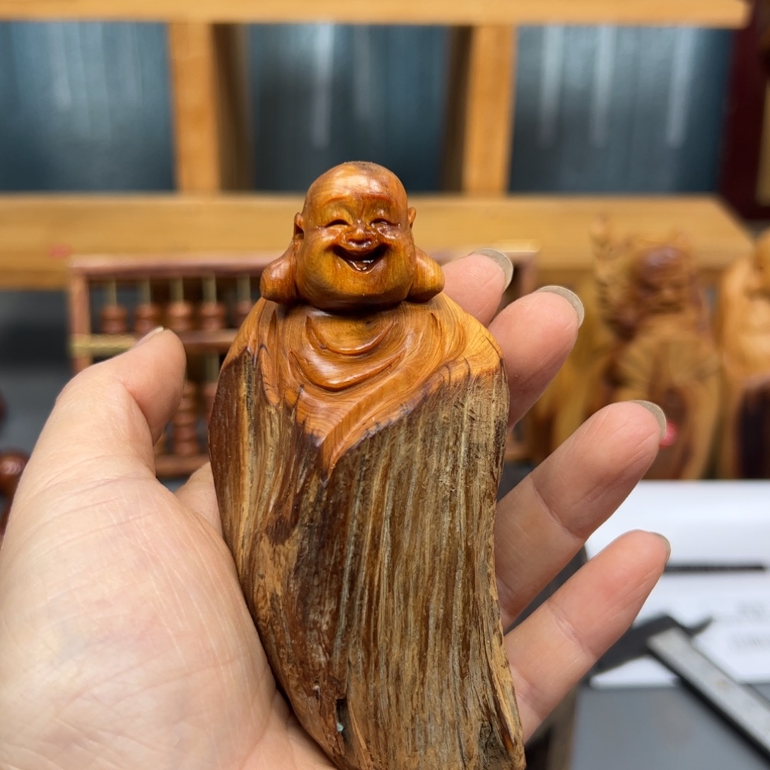 汤***傲柏木崖柏木摆件手把件