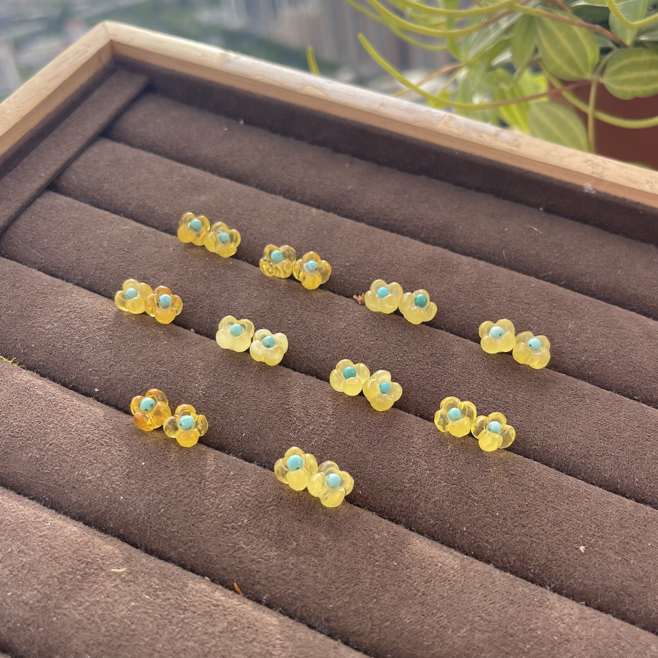 琥珀蜜蜡桂花耳钉（多样性发货）