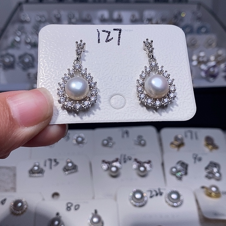 淡水珍珠银S925镶嵌耳饰