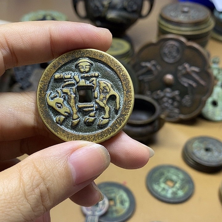 铜铁合金类工艺品