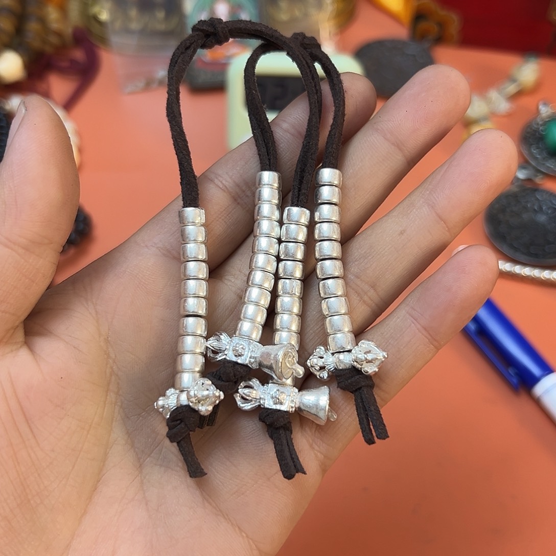 玛吉阿米藏式臻品直播间