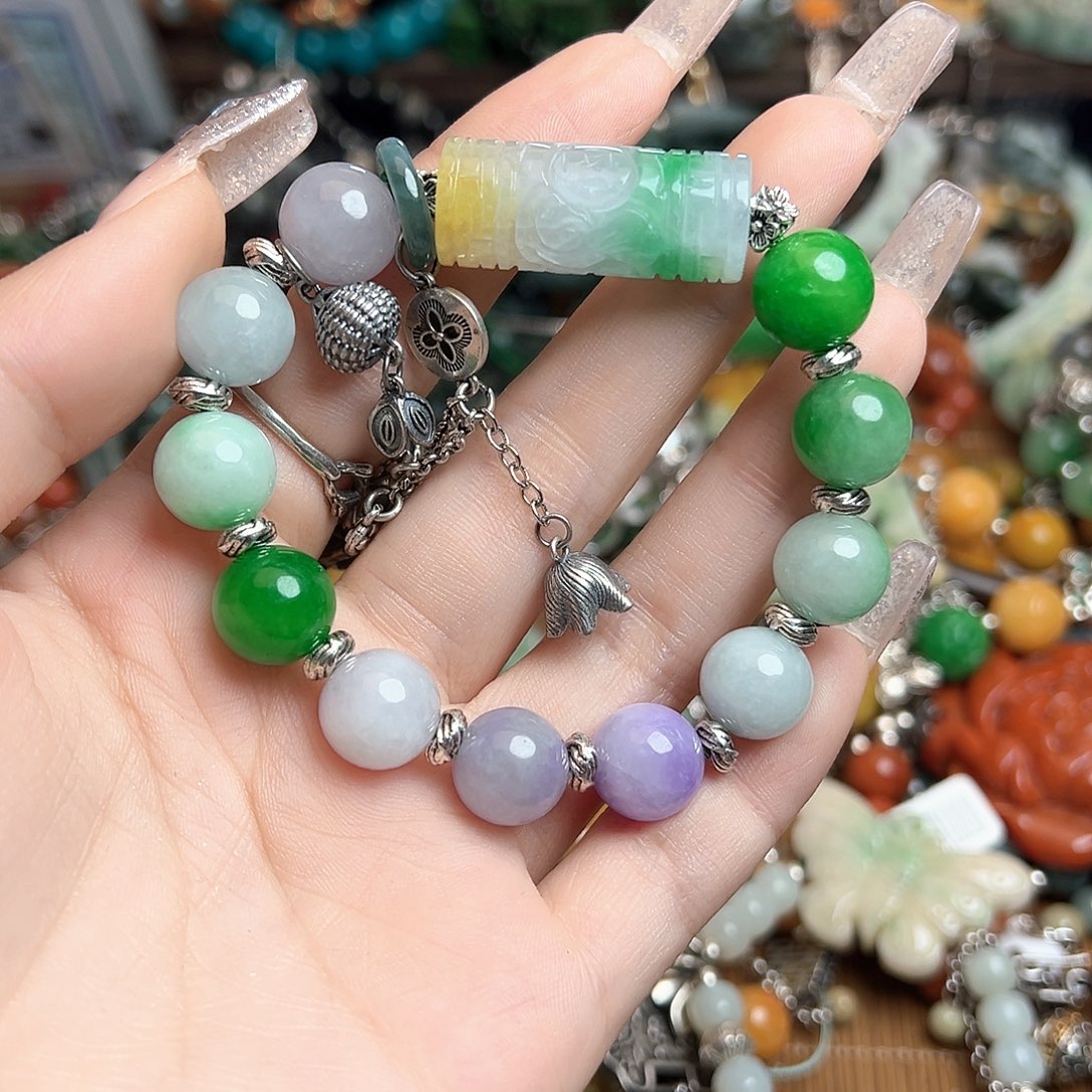 翡翠未镶嵌颈饰@****@吊坠