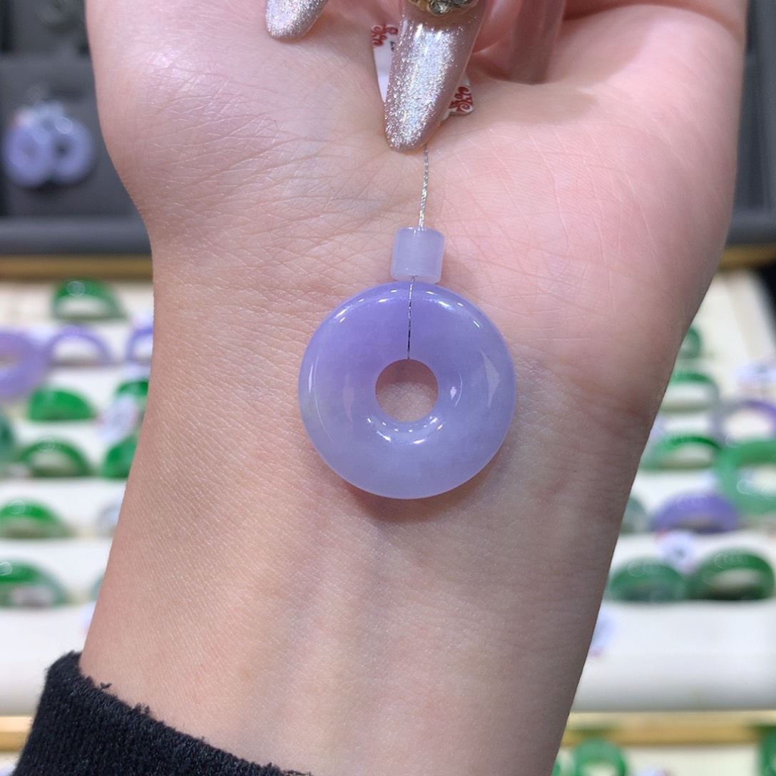 翡翠戒指未镶嵌甜甜圈一个