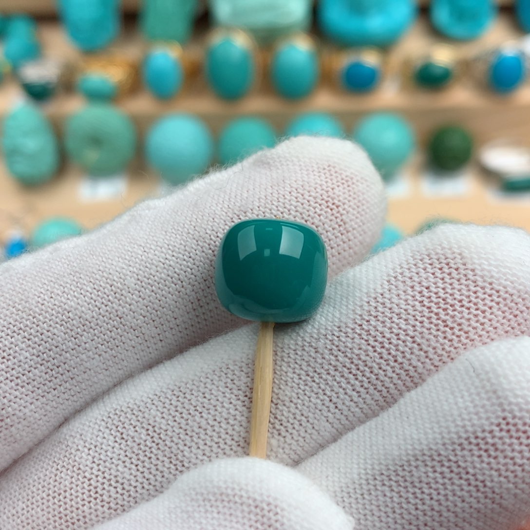 绿松石配饰未镶嵌11.4-10.4mm