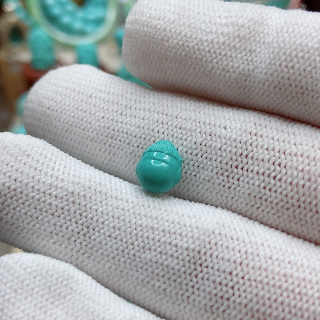 绿松石珠子未镶嵌