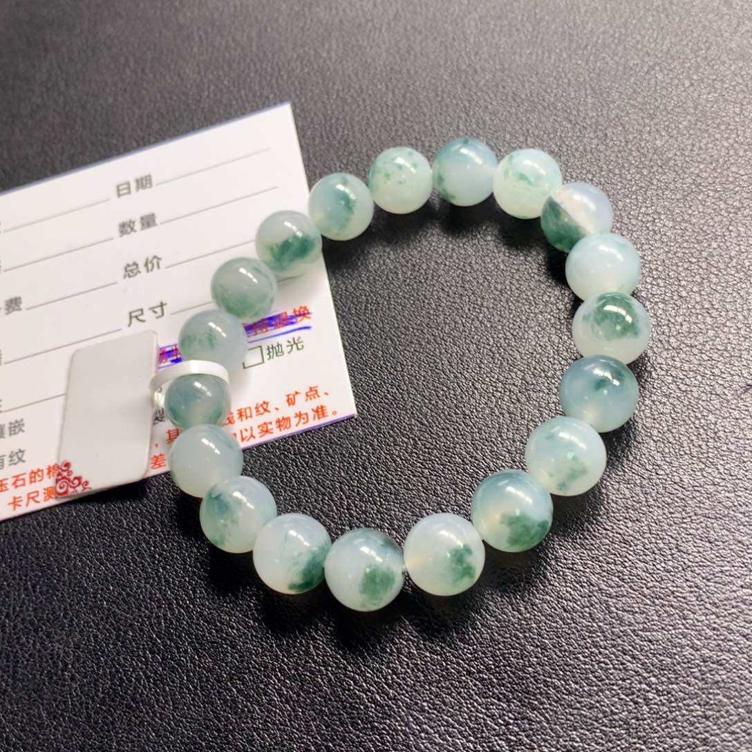 翡翠未镶嵌颈饰手串