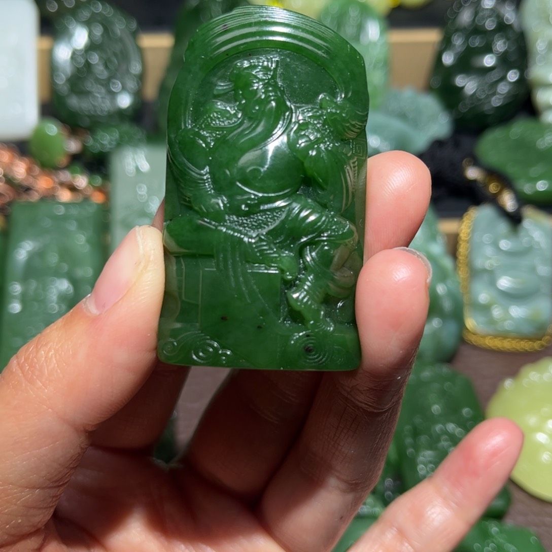 和田玉挂件未镶嵌