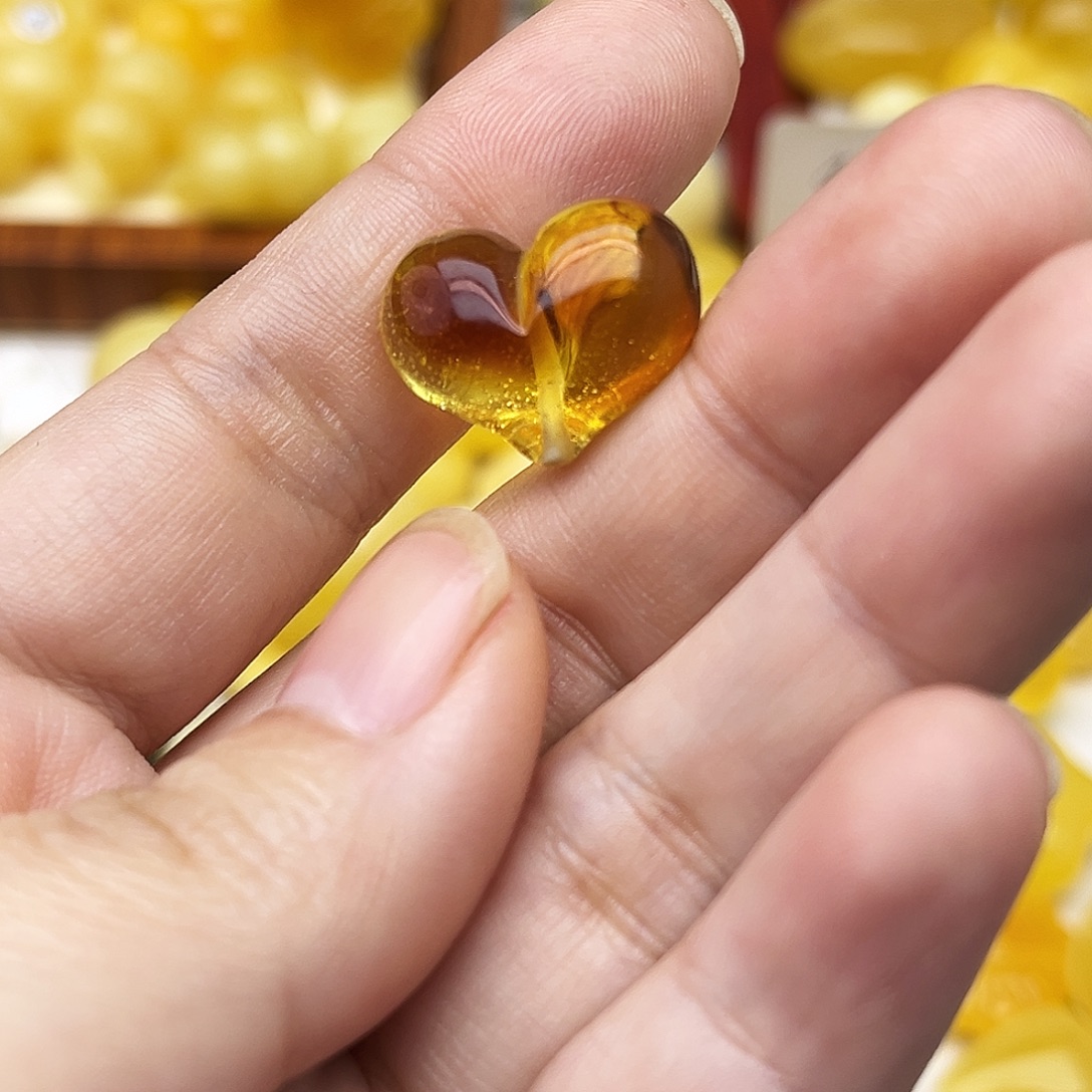 蜜蜡未镶嵌裸石天然