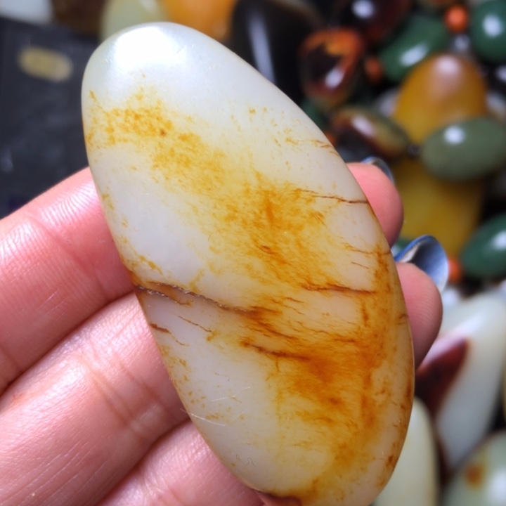 和田玉未镶嵌珠宝奇石