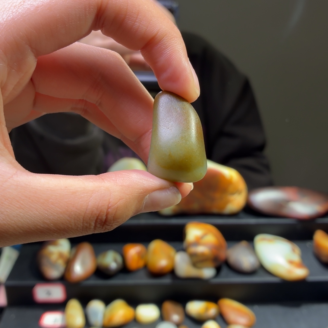 和田玉未镶嵌挂件16.8