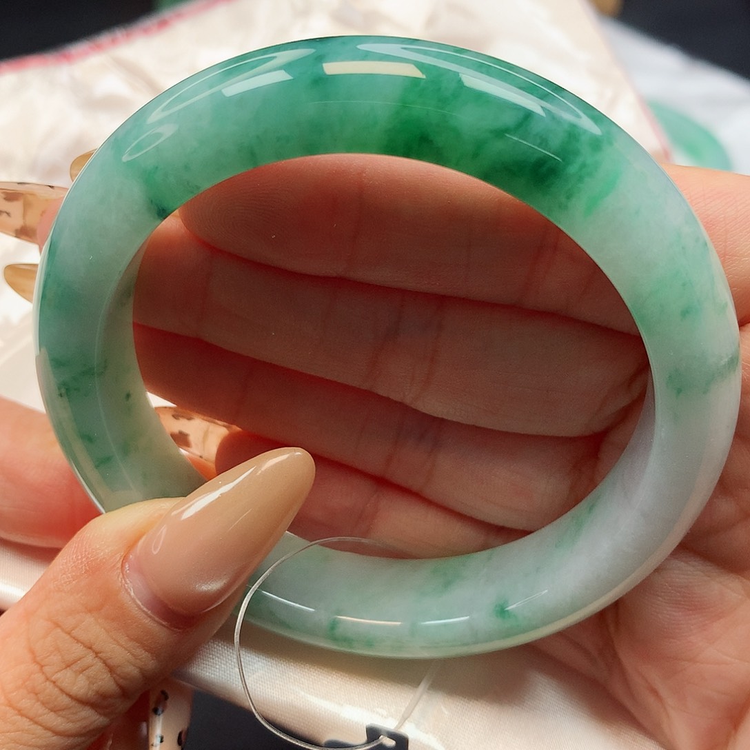 未镶嵌手镯翡翠13