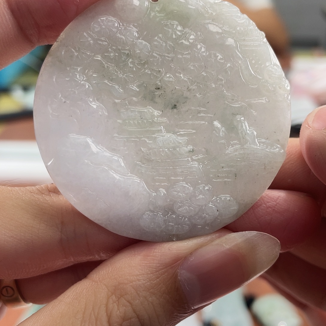 翡翠未镶嵌颈饰翡翠