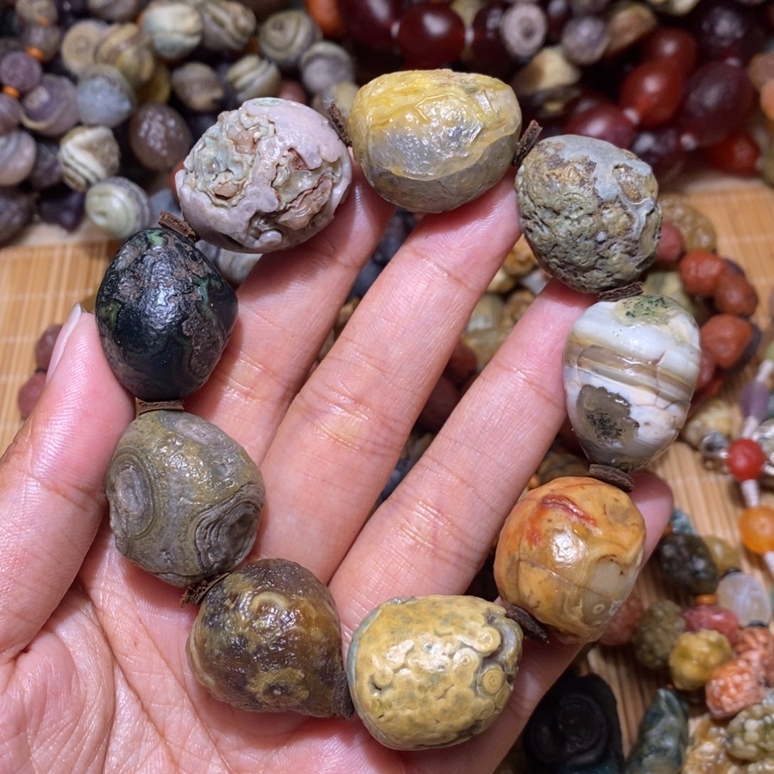 阿拉善天然戈壁石