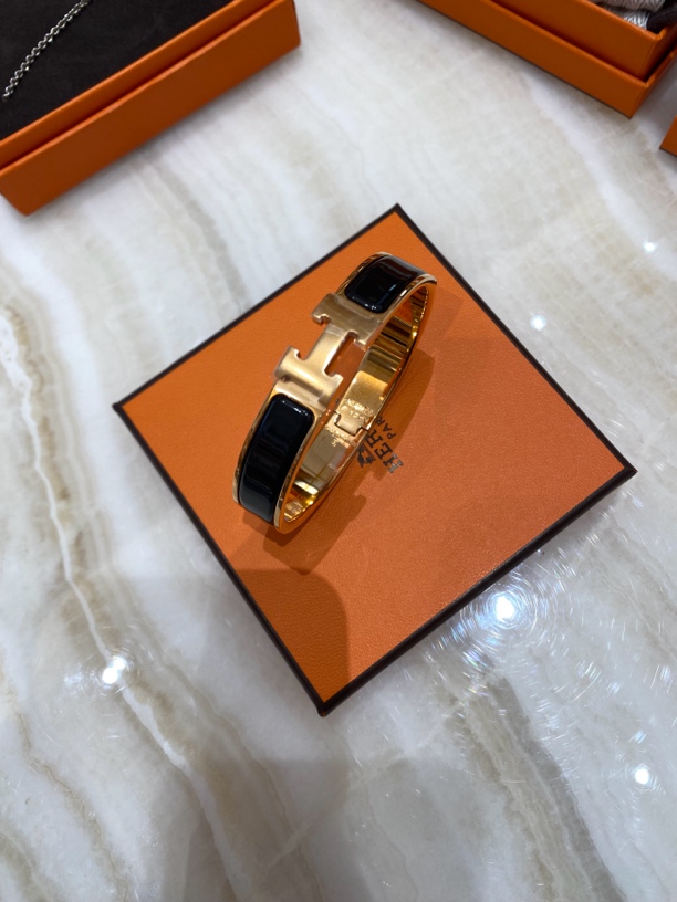 全新未使用 Hermes/爱马仕 爱马仕手镯黑金色